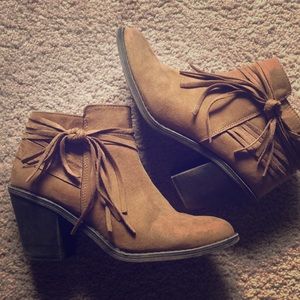 Camel colored Booties